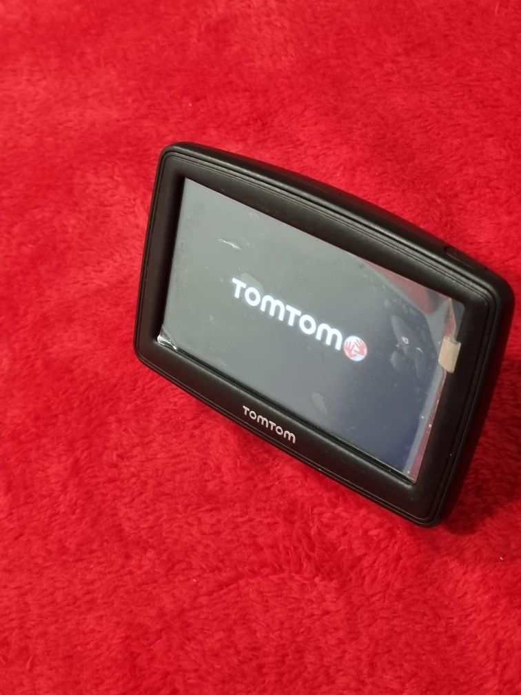 GPS Tomtom cu folia din fabrica pe display