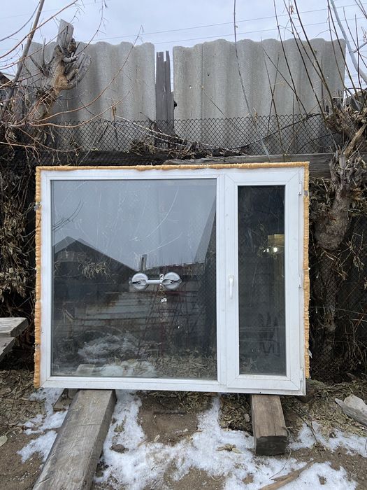 Окна пласиковые рамы б/у в хорошем состоянии