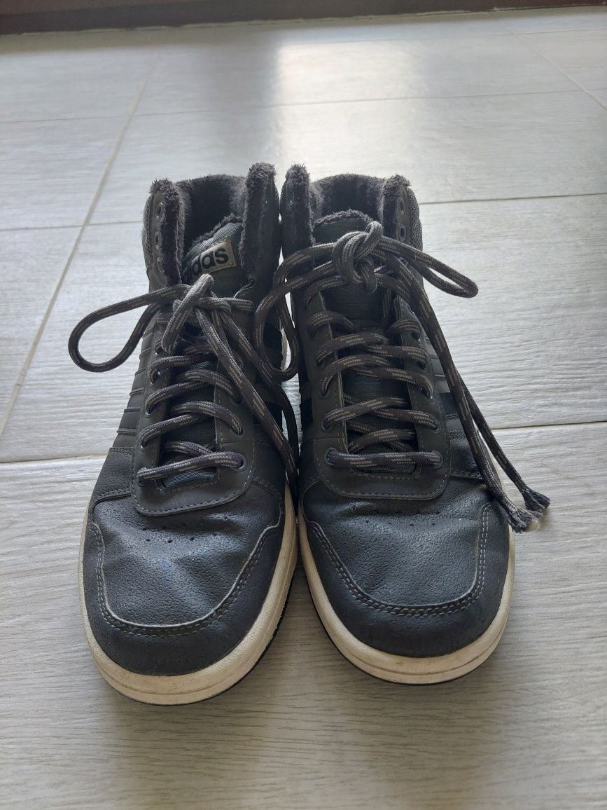 Ghete Adidas îmblănite, gri, mărimea 42