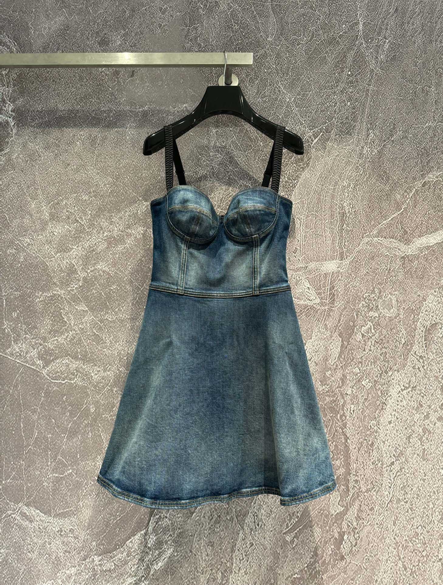 Rochie jeans Dolce Gabbana marimea M