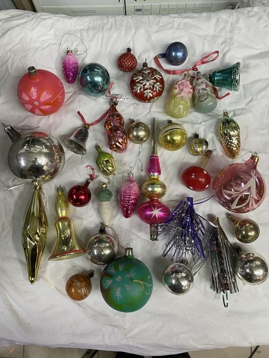 Стари играчки украшения за елха