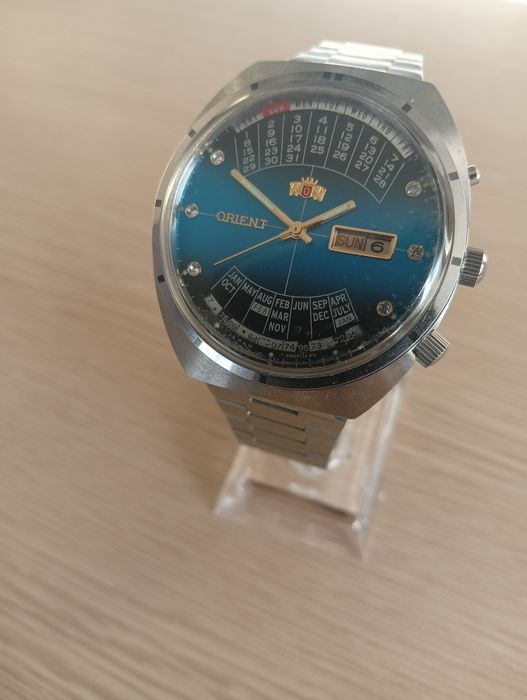 Часы Orient College