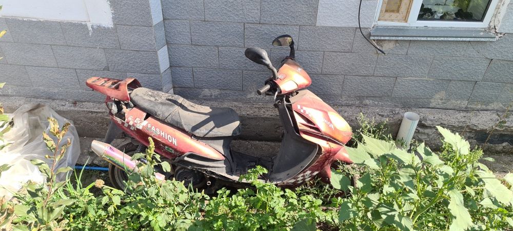 Скутер на запчасти