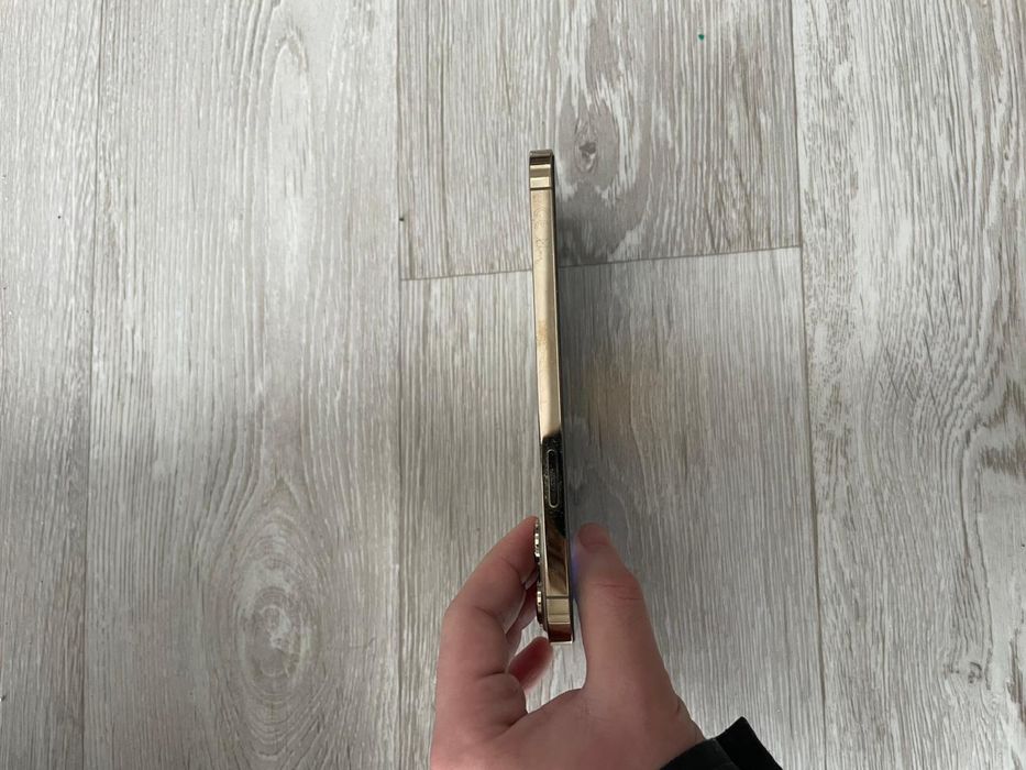 Iphone 13 pro max gold!