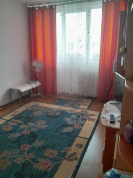 Vanzare apartament 4 camere Drumul Taberei-Aleea Pascani