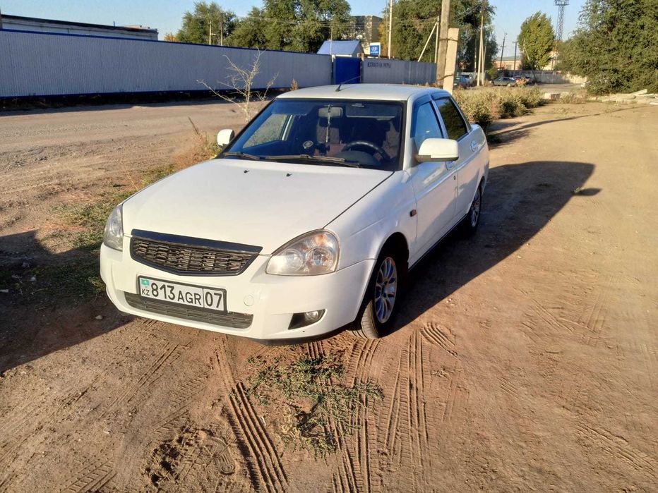 Продам авто в хорошем состояние лада приора