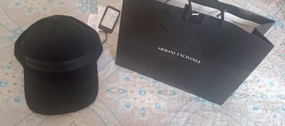 Armani exchange кепка