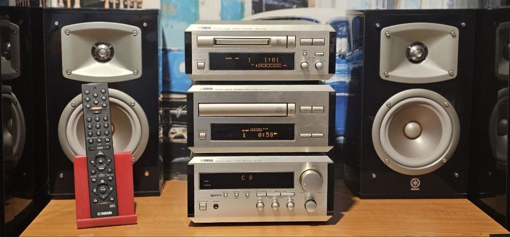 Amplituner receiver amplificator Yamaha RX E 100 sau minidisc sau cd