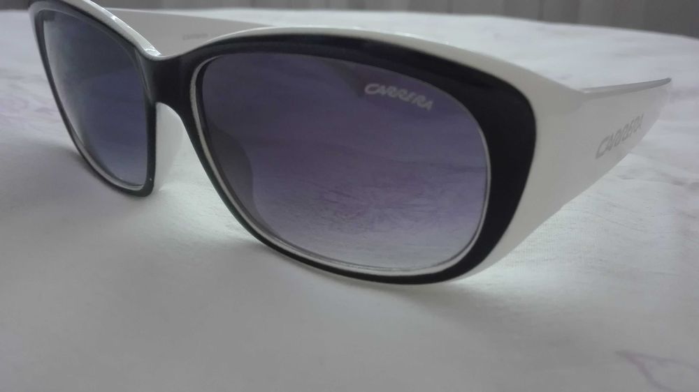 Слънчеви очила Carrera