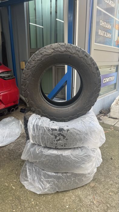 Продавам гуми BFGoodrich 255/75/17