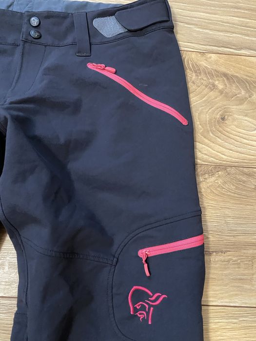 NORRONA SVALBARD-pantaloni sport , de iarna, stare impecabila , dame L
