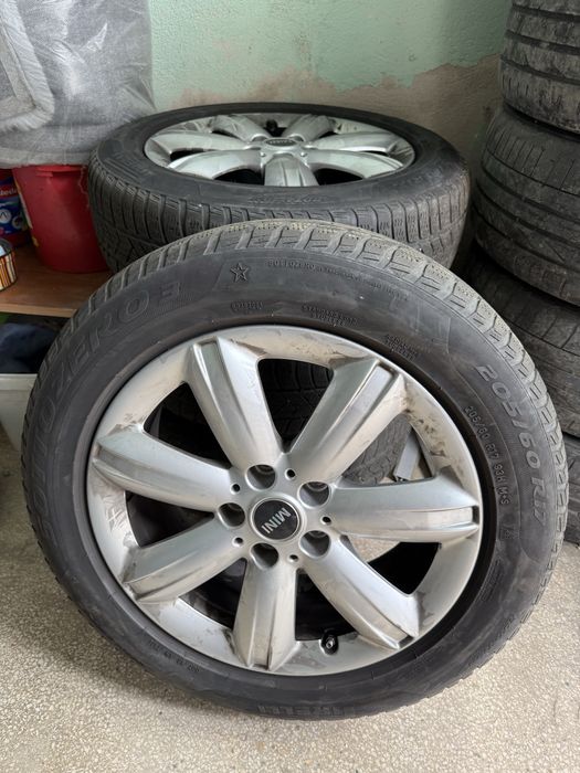 Jante MINI + Anvelope Iarna Pirelli soto zero 205/60 R17 2300 lei n