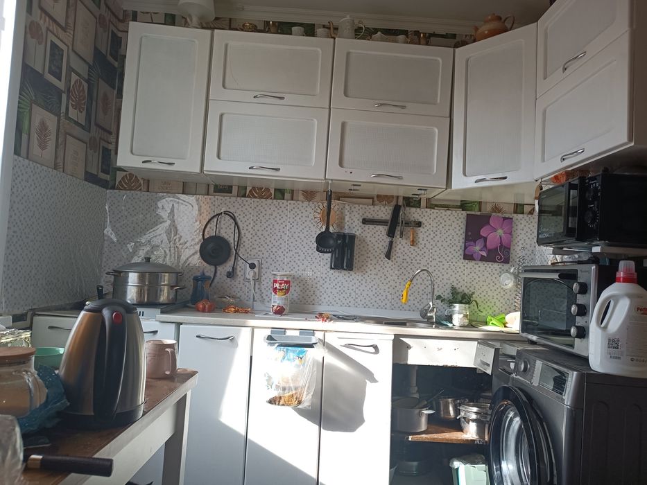 Кухон. Гарнитур майкудук