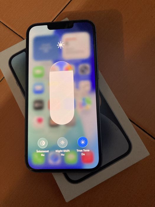 Vand iphone 14 ca nou