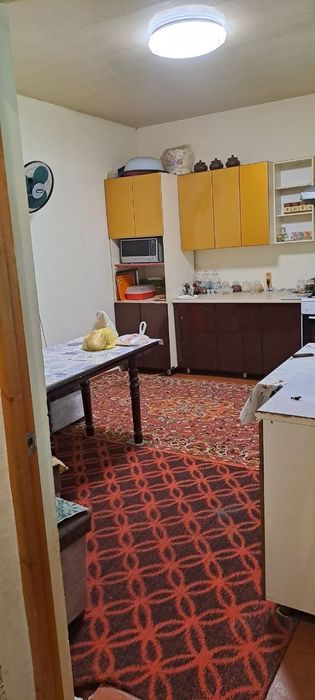 Xovli sotiladi 80000