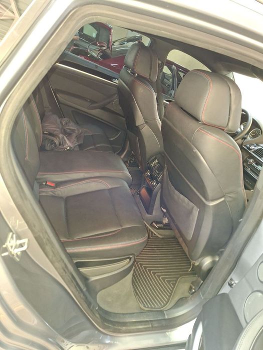BMW X6 srocna sotiladi