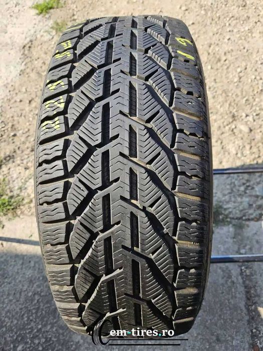 Anvelopa Iarna 225/50 R17 TAURUS Winter 98V