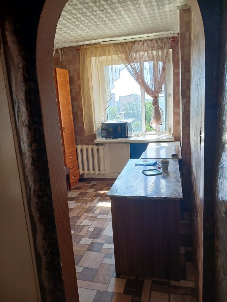 Сдам квартиру трех комнатную