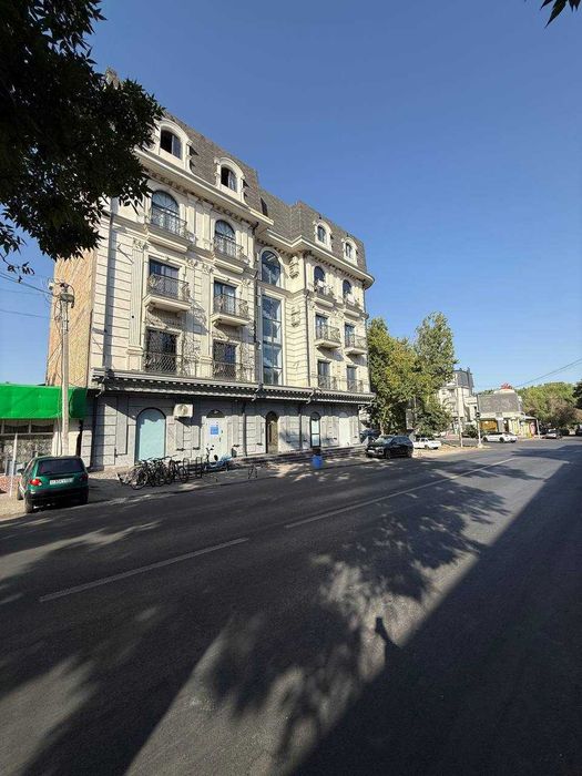 Продается помещение 323м2  Ориентир: РОВД Мирзо-Улугбек