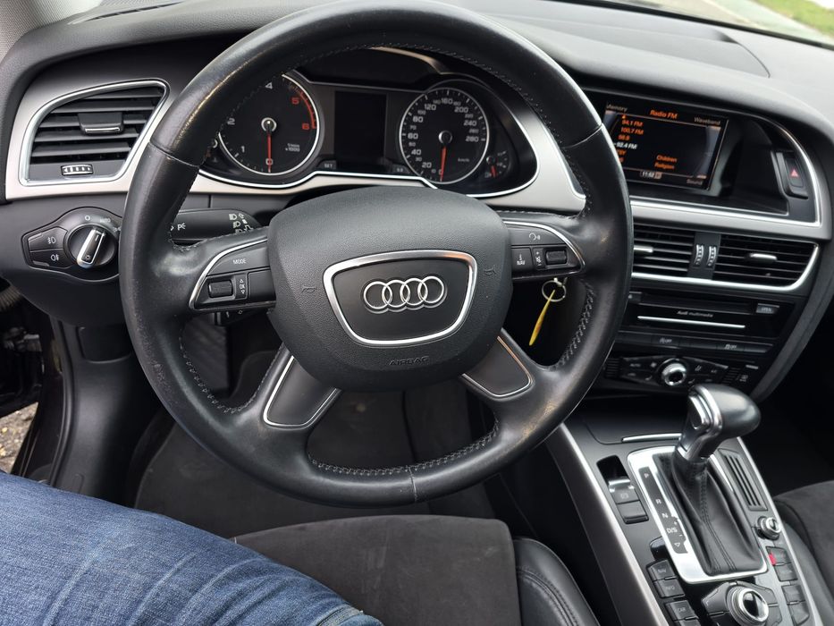 Audi a4b8.5 an fabricație 2014 automata