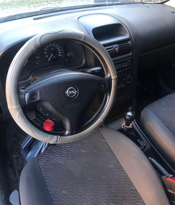 Opel Astra 1.6 benzină