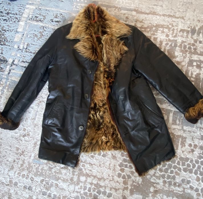 Мужские вещи - дубленка, пальто, носки