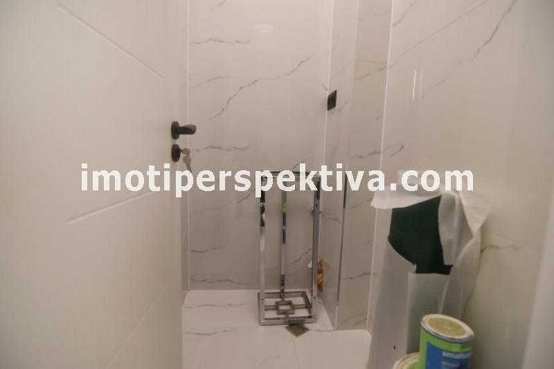 Продава се Тристаен апартамент в Пловдив, Кючук Париж - 140 кв.м за 1343 €/кв.м - Снимка #8