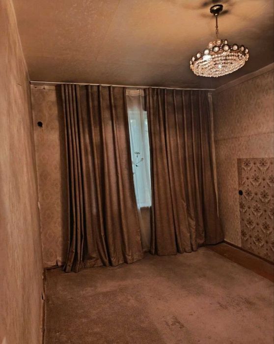 Продаётся на БУЗ-1 Художников