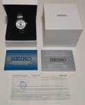 В Гаранция Seiko Automatic 4r35-05j0 Watch Brand New