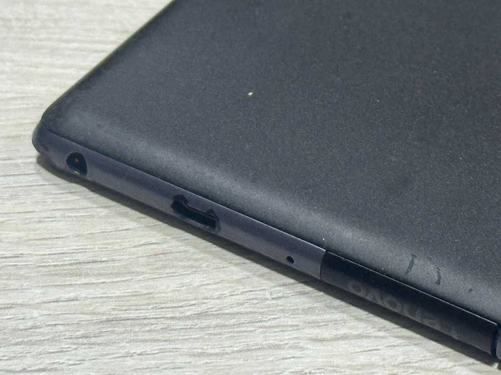 Таблет LENOVO TB-X304L