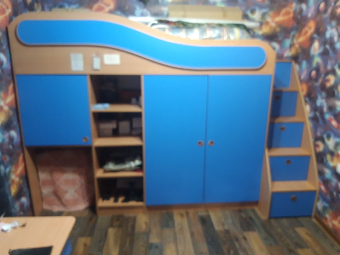 Дом и здание под бизнес