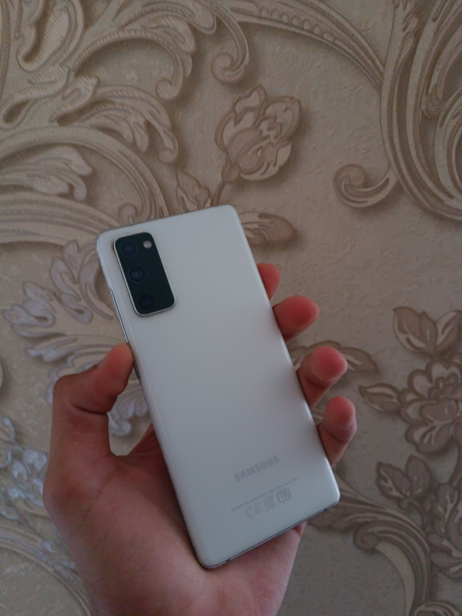 Samsung S20 FE 8/128Gb
