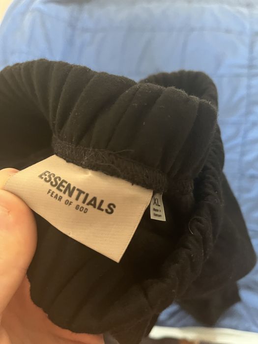 Essentials долнище размер XL (отговаря на L)