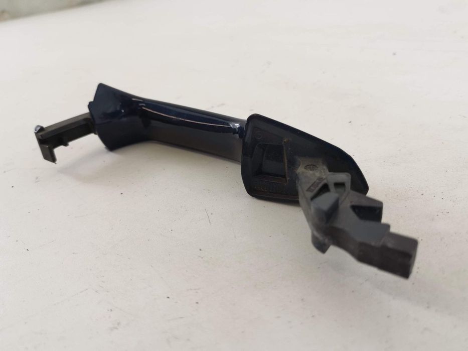 Maner Deschidere Usa Fata Stanga Mercedes-Benz  C-Class W204/S204 2007