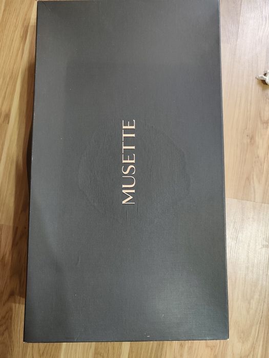 Cizme Musette cu platforma din piele întoarsă