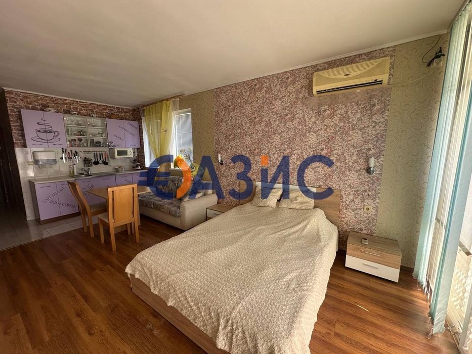 Студио в комплекс „Семирамида Гардънс“, 56 кв.м., Слънчев бряг,