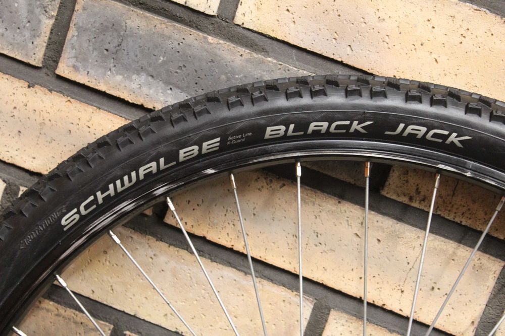 Roata fata 26 inch cu anvelopa Schwalbe Black Jack cod:072