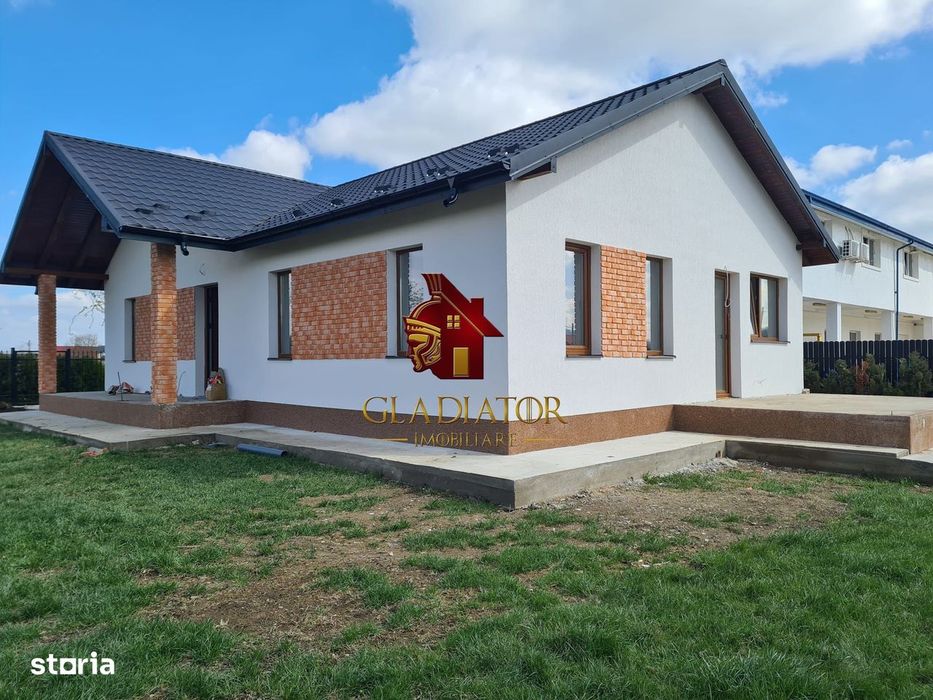 Casa plan parter deosebita, Lunca Cetatuii Ciurea, la asfalt, zona vis
