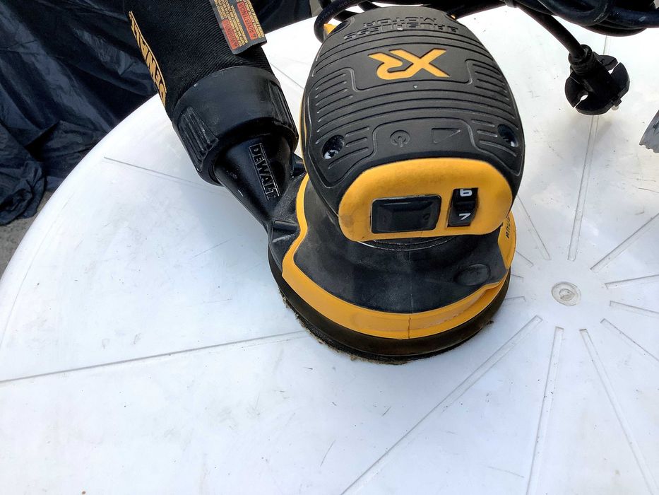 Виброшлайф 18v Dewalt DCW210 /