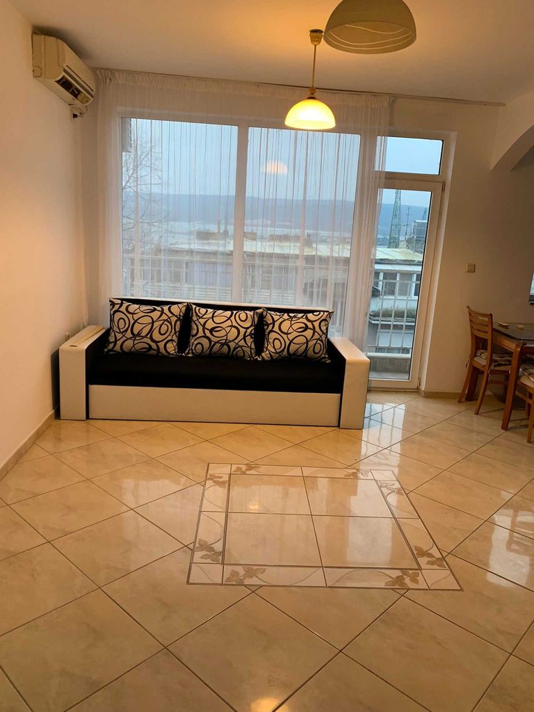Дава се под наем Многостаен апартамент в Вълчедръм - 180 кв.м за 1200 € - Снимка #8