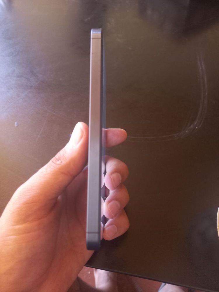 Samsung a55 yangi