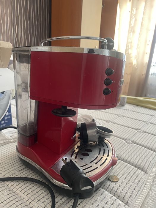 Espressor manual De’Longhi Icona ECO311.R, 1100 W, 1.4 L, 15 bar, Rosu