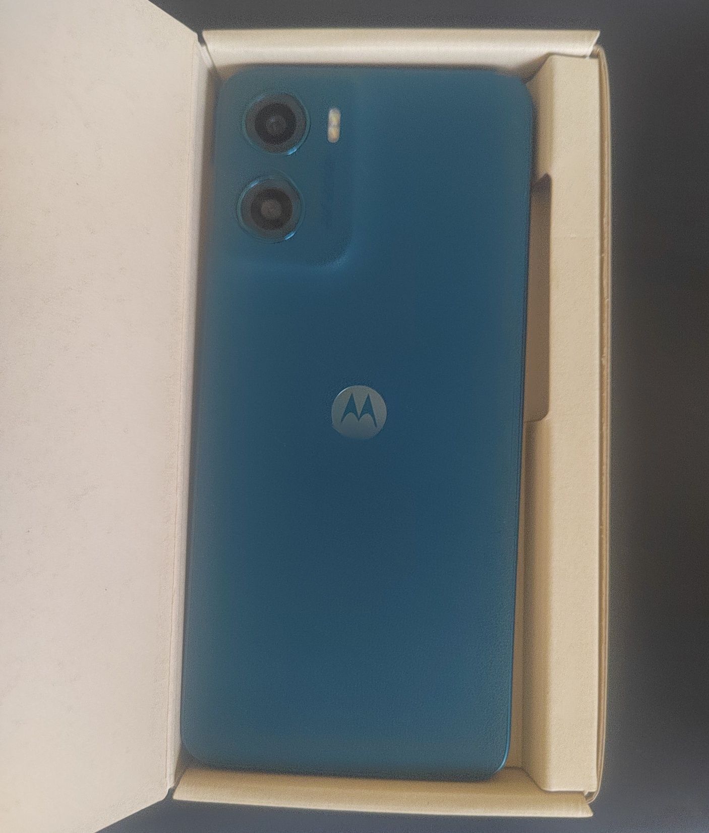 Смартфон Motorola g05