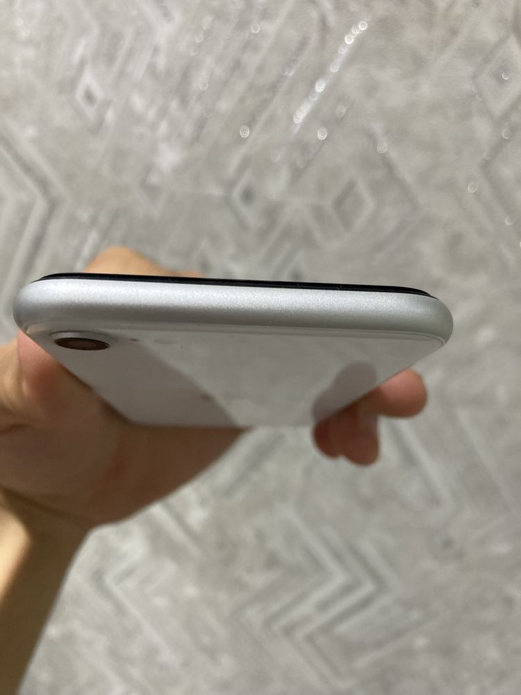 Iphone SE 2020(white)
