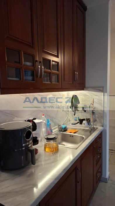 Дава се под наем Двустаен апартамент в София, Дианабад - 50 кв.м за 586.5 € - Снимка #2