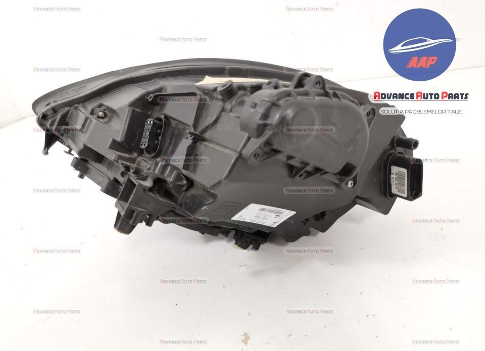 Десен оригинален калник Порше / Porsche Panamera 971 [Оригинален десен