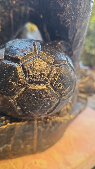 Vand sculptura "Il calcio"