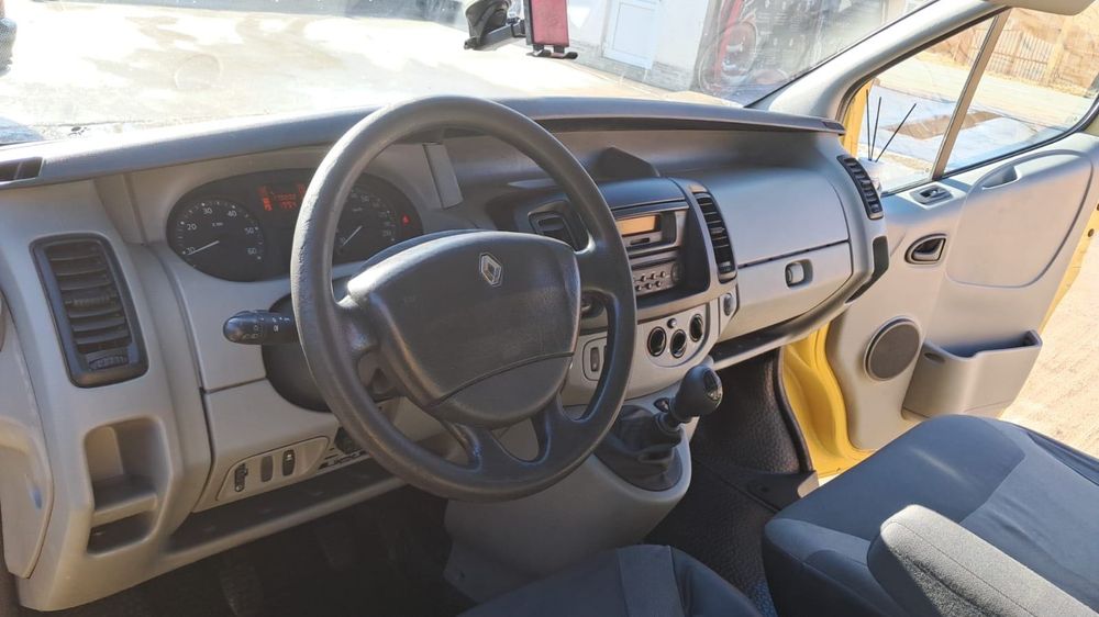 Renault trafic 2.0 d