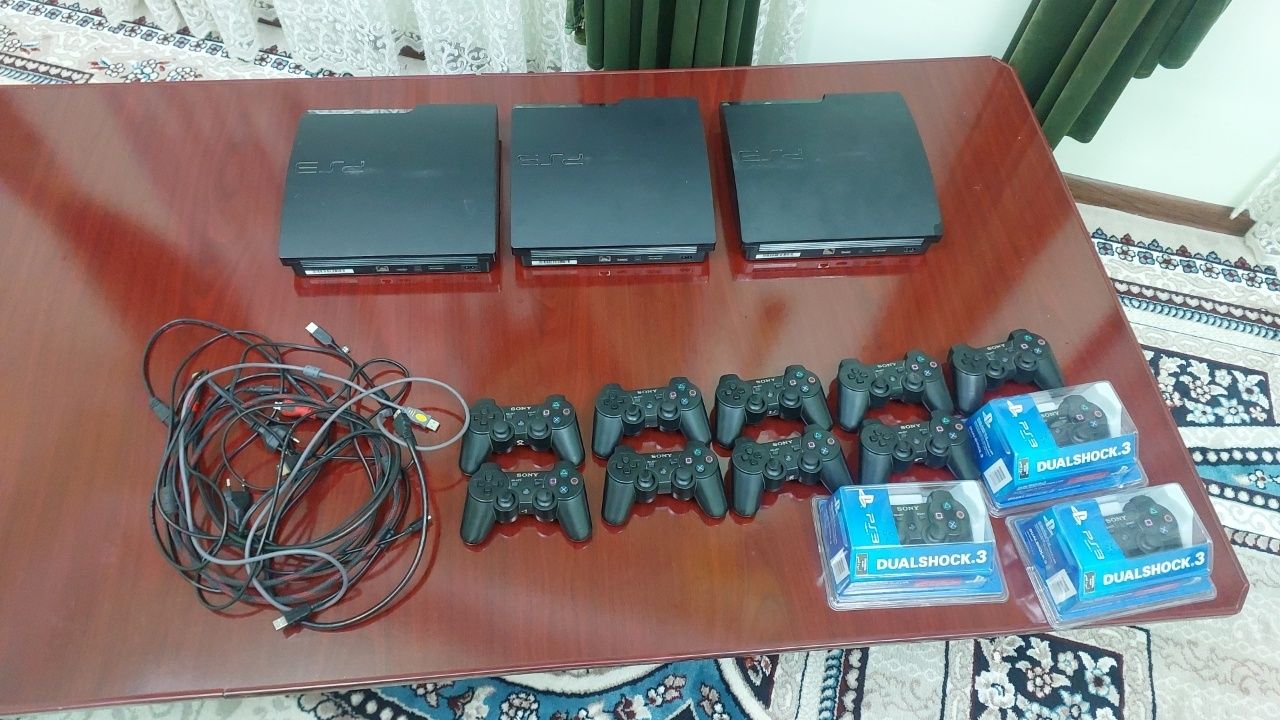 PlayStation3 2ta devani bilan 1000$ kelishamiz