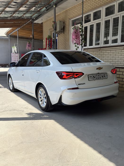Chevrolet Monza